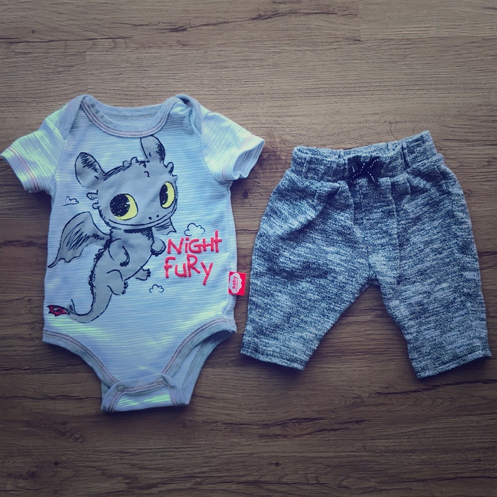 Baby pants and top